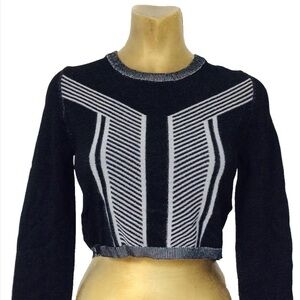 NWT ELEVEN PARIS LA Collection Cropped SWEATER L